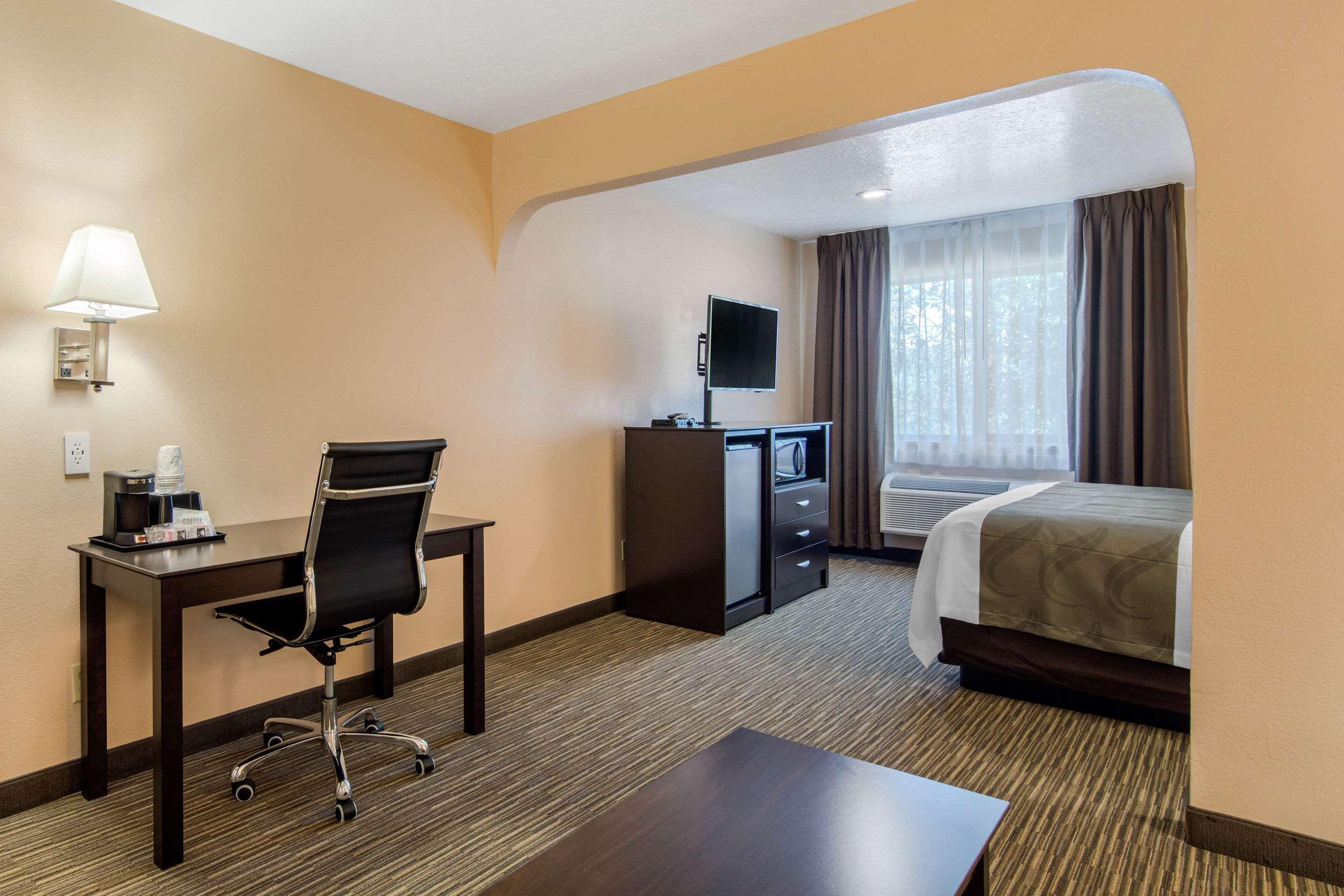Quality Inn & Suites Albuquerque North Near Balloon Fiesta Park Екстер'єр фото