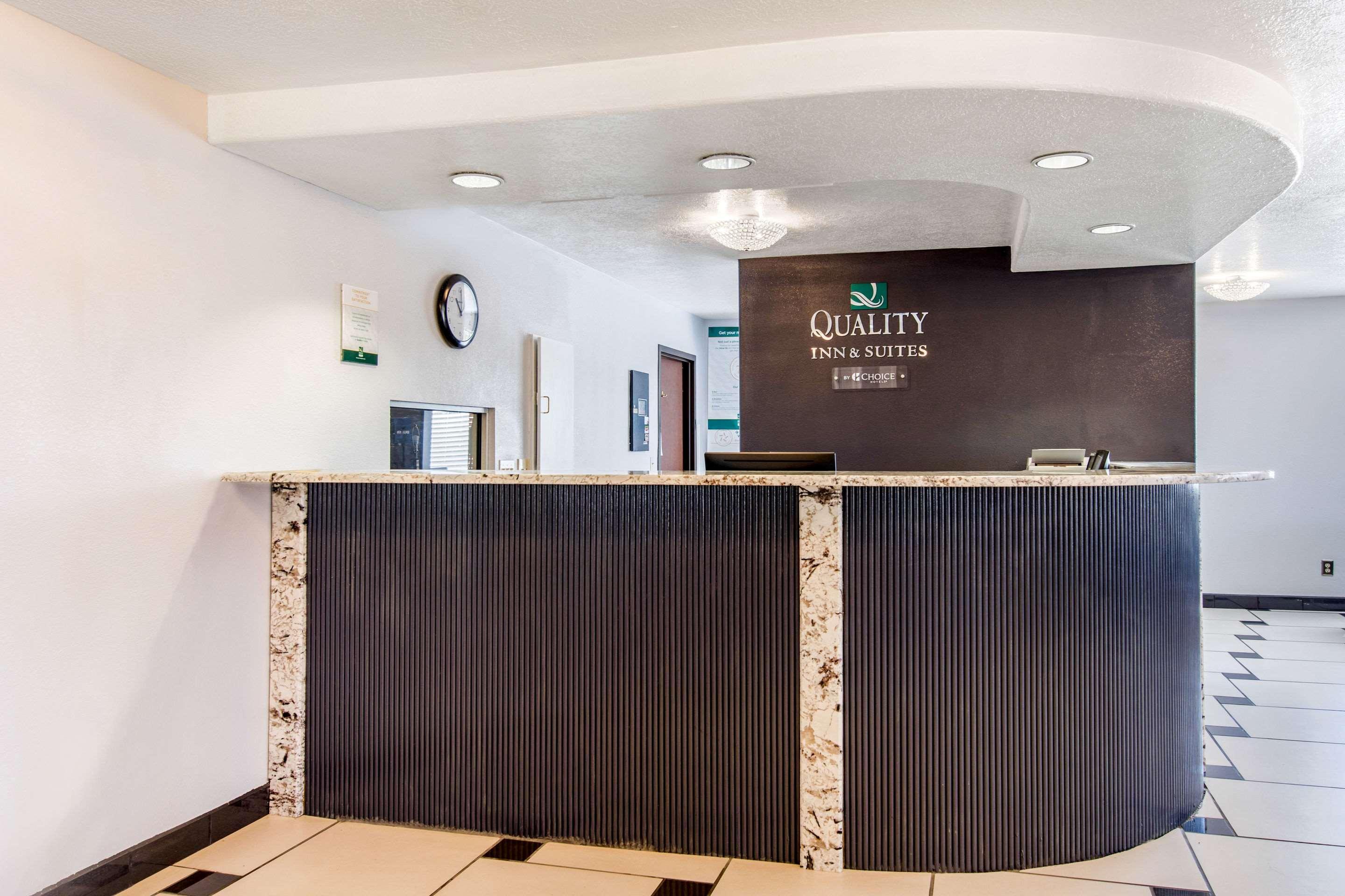 Quality Inn & Suites Albuquerque North Near Balloon Fiesta Park Екстер'єр фото